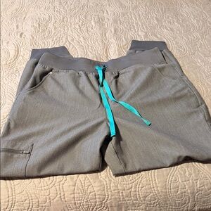 Women’s Figs Joggers